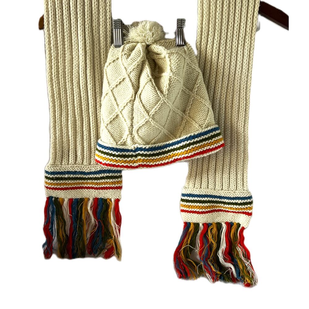 CollAge Rare Vintage Winter Hat and 6 ft. Scarf